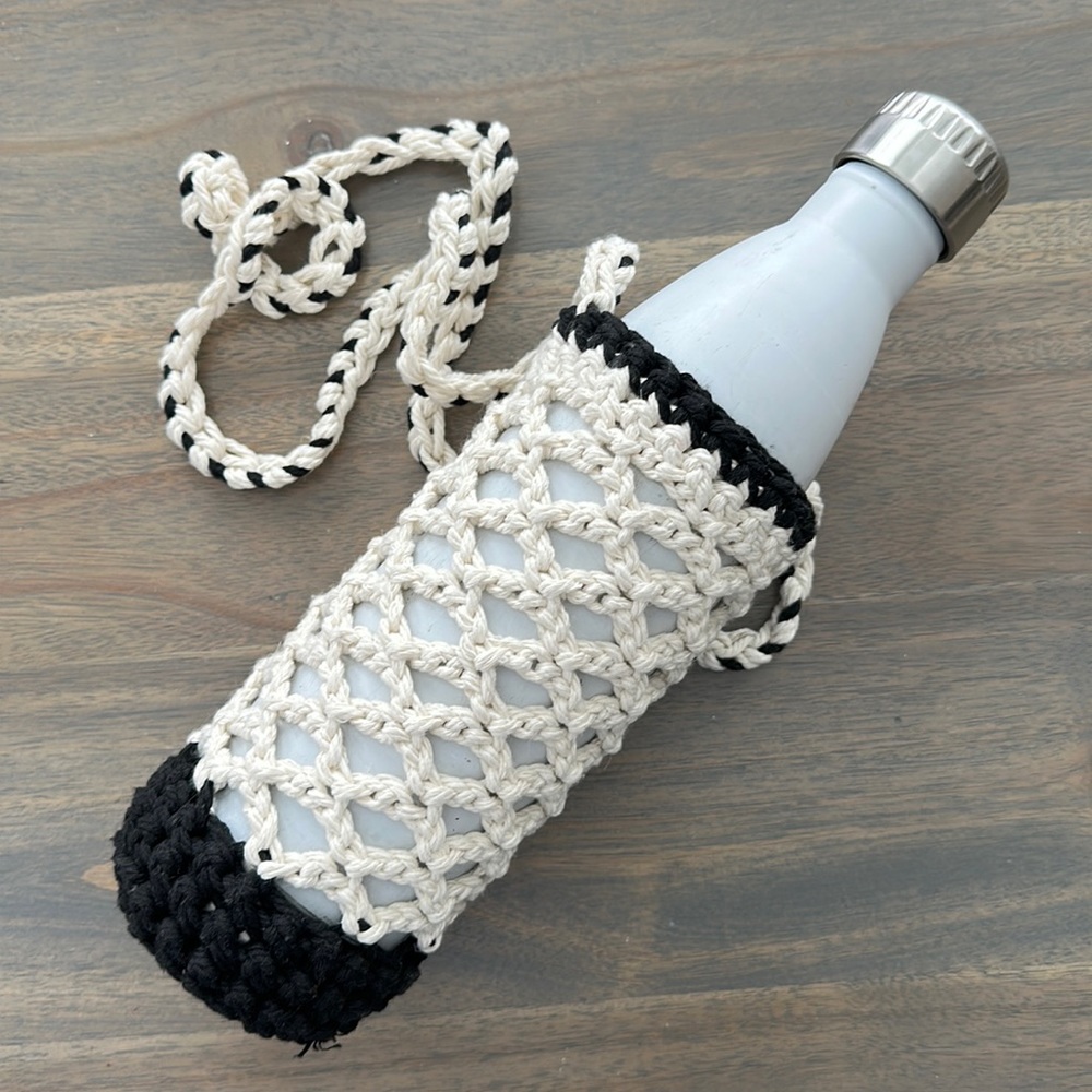 SHOULDER BOTTLE CARRY ON